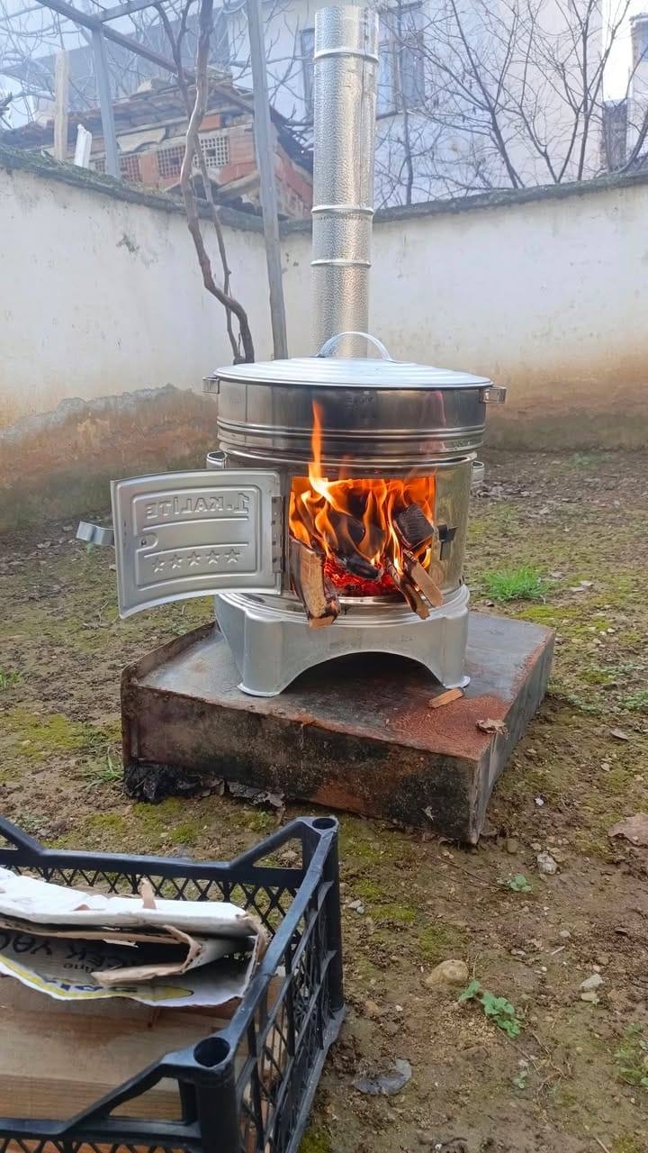 15+8 DÖVME ÇELİK BIÇAK SETLİ MODELİMİZ